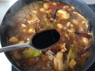 9、土豆烧鸡,加一勺老抽