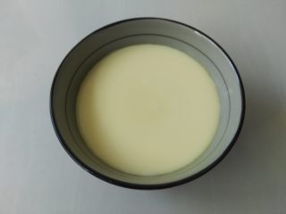 11、肉末蛋羹,蒸好的蛋羹