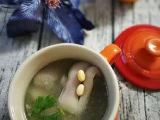 12、猪蹄黄豆汤,有木有令你食欲大增呢?????