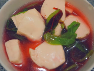 15、苋菜豆腐汤,不仅味道鲜美，颜值也✌????