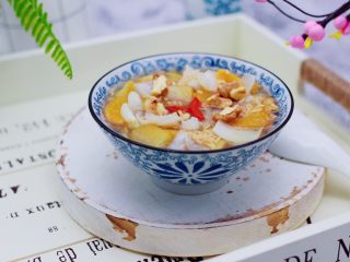 17、百合酒酿苹果核桃羹,成品一