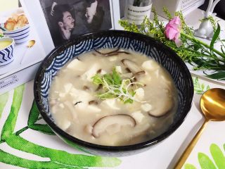 19、菌菇豆腐羹,成品图