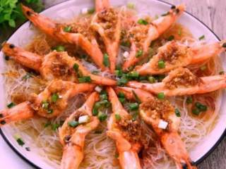 8、花开富贵虾——从虾到粉丝都美得妙不可言!,美味上桌啦~!