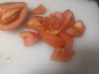 5、冬瓜鸡蛋汤,切块状