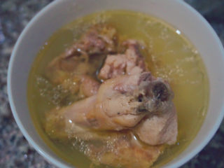 15、椰子炖鸡,这个汤甜！