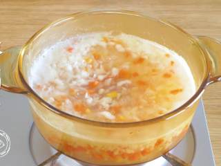 8、9m+宝宝疙瘩汤（宝宝辅食）,接下来放入肉末~