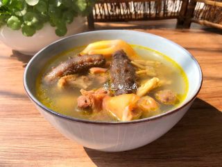 10、海参番鸭汤,成品图二