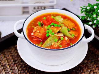 18、番茄香干烩丝瓜,营养丰富又健康好吃的番茄香干烩丝瓜就可以了。