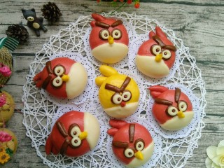 18、花样馒头之愤怒的小鸟,出锅。