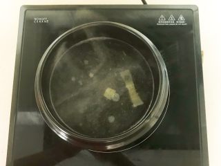 25、美味苏合汤,把熬好的牛尾汤加入小砂锅中（只要汤汁）