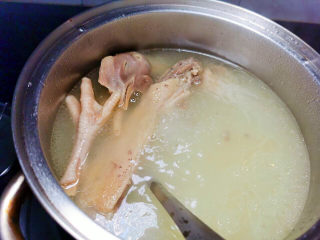 11、萝卜白菜汤,鸡架吊汤