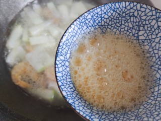 14、冬瓜鸡蛋汤,加入鸡蛋液