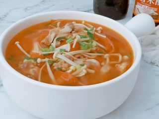 15、金针菇牛肉卷,酸爽开胃！加点米饭拌着吃太香了！