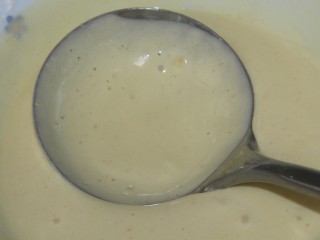 12、原味松饼,然后找一个勺子