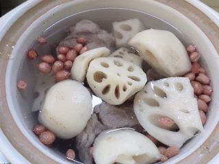 12、筒骨莲藕汤,还有莲藕