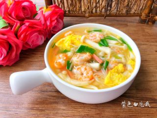 9、虾仁菌菇汤,成品图二