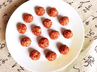 8、清炖冬瓜牛肉丸,逐一做好的,牛肉丸
