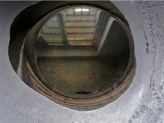 6、海带豆腐汤,锅内放油烧热