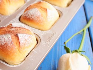 15、奶酪小餐包,成品图