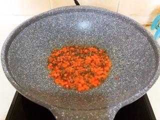 18、改良版 西湖牛肉羹,翻炒均匀