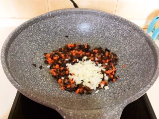 21、改良版 西湖牛肉羹,加入圆葱