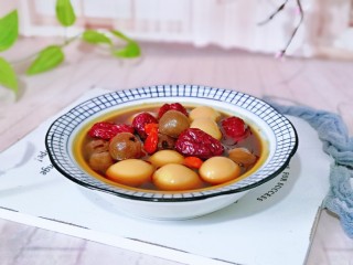 10、糖水鸡蛋,红枣桂圆鹌鹑蛋糖水，补益气血，安神养颜佳品。