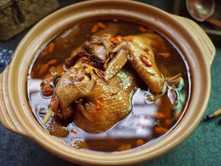 11、灵芝虫草花鸡汤,不错吧