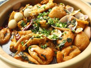 19、暴爽花甲鸭脚煲丨大嘴螺,成品