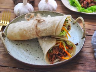 19、肉丝卷饼,成品