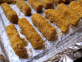 13、十味   香酥南瓜条,最后再在南瓜条上滴入几滴油。