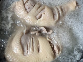 9、猪腰汤,煮到汤浓稠