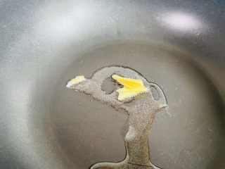 9、油菜豆腐,起油锅放入姜丝爆香