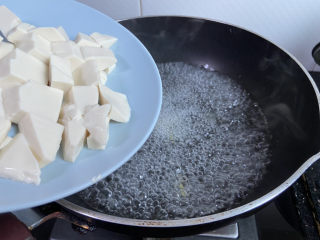 12、油菜豆腐,入豆腐