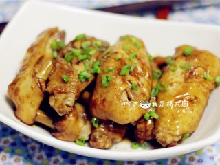 12、红烧鸡翅,盛出