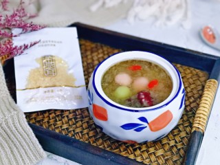 13、提高免疫力&金燕耳红糖小圆子,它俗称贫民燕窝,可提高免疫力,滋润肌肤,有益健康又美容养颜。