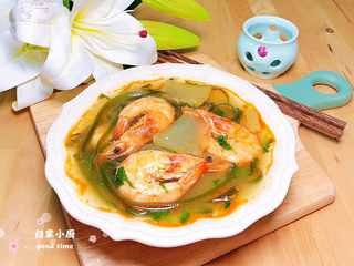 16、冬瓜海带汤,鲜香的鲜虾冬瓜海带汤上桌了！