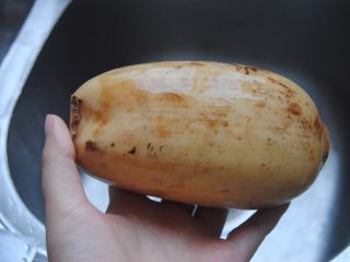 1、酸辣藕片,莲藕洗净