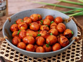 19、香辣啤酒鹌鹑蛋,成品图