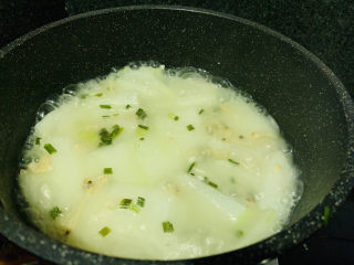 15、冬瓜薏米汤,大火煮开，转中火