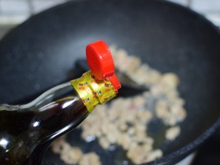 8、重庆小面,加老抽