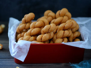 13、香脆小麻花,很香的