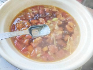 13、砂锅米线,味精