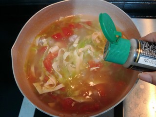 17、陕西胡辣汤,加入黑胡椒粉