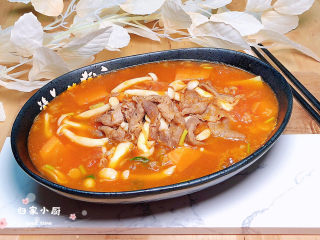 20、酸汤羊肉,酸酸甜甜的酸汤羊肉就上桌了！