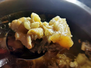 19、西红柿面疙瘩,事先熬好的牛筋汤底,没有就用自来水高汤