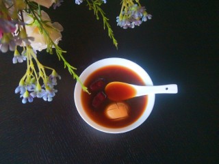 1、桂圆炖蛋,桂圆炖蛋。