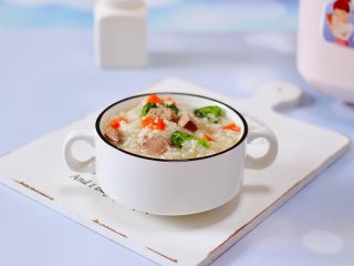 18、西兰花猪肝粥(宝宝辅食),特别适合做宝宝的辅食。