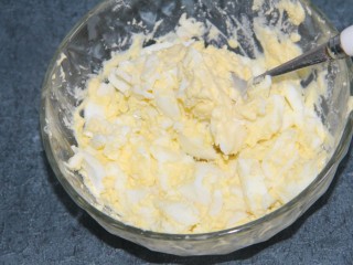 15、鸡蛋沙拉三明治,