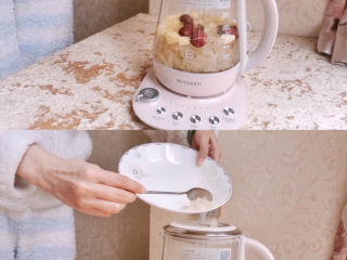 7、蔓越莓银耳羹简易养生壶版,结束前加入蔓越莓、冰糖