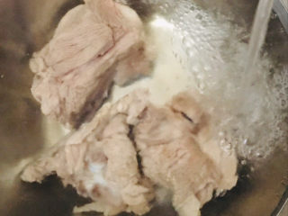 6、排骨冬瓜汤,冷水在清洗一遍～